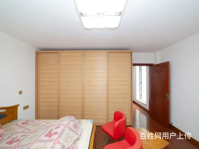 水木年华(双拼别墅 ) 5室3厅 东边户大花园 房东诚心出售 - 图片 12