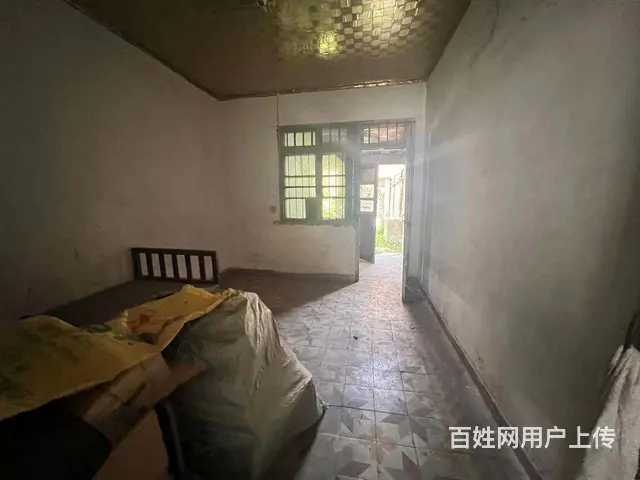 淮南市潘集区潘二矿杏花村，一层带院子，两室一厅 - 图片 2
