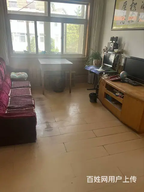 便宜出租政府一区三楼 - 图片 1
