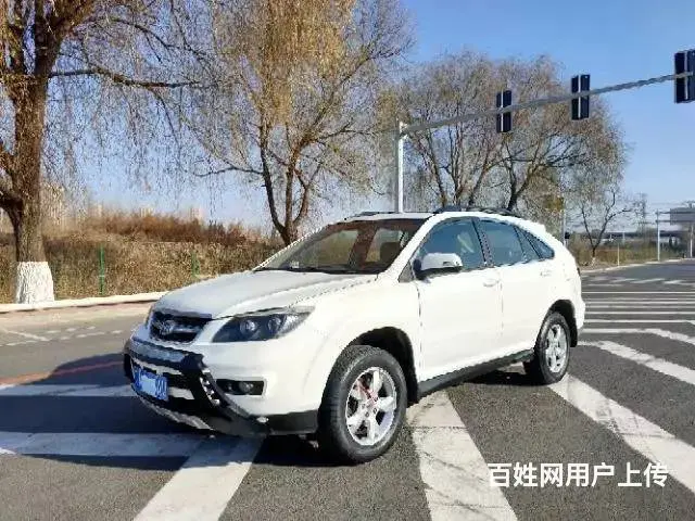 比亚迪S6 2011款 2.0 手动 尊贵型 - 图片 1