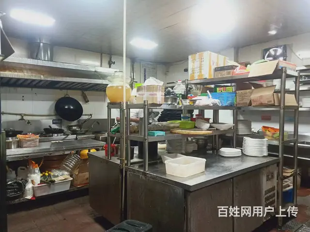 《易转》客流集中居民社区商业街知名品牌老生意餐饮店转让！ - 图片 8