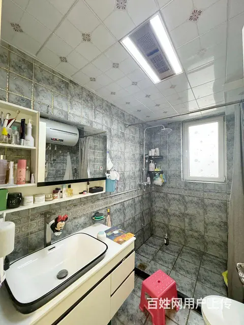 地铁口上的三室两卫 精装修 - 图片 6