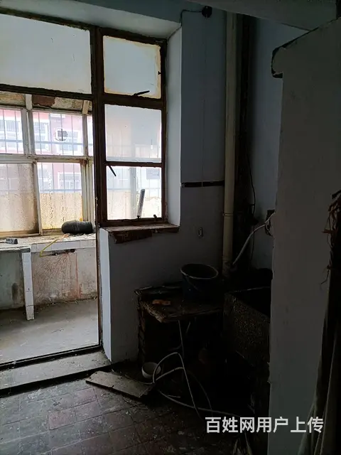 八万，双气房，矿务局家属院二楼，二室一厅证件齐全 - 图片 2