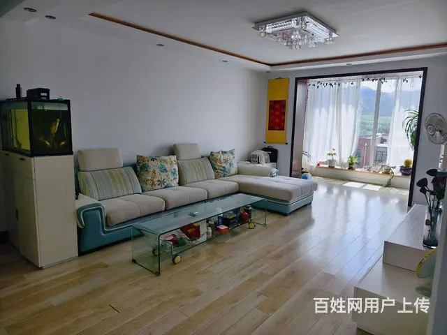 纯河景一中疏港路书包房 - 图片 1