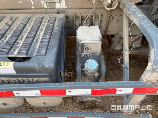 大12方二手豪沃搅拌车急转 后八轮 380马力国五 - 图片 5