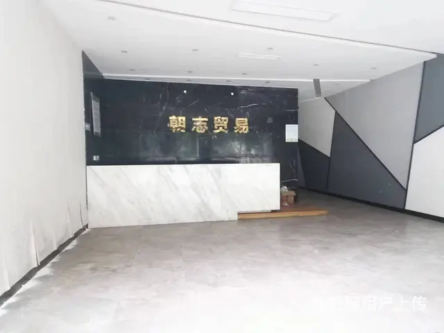 南外政务中心旁170平旺铺出租 - 图片 1