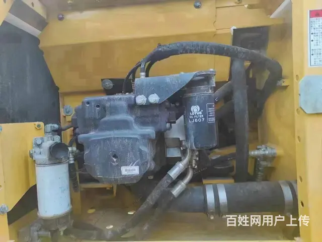 出售二手挖掘机小松240-8手续全质保两年全国包送 - 图片 3
