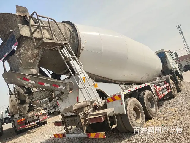 锦州出售18年豪沃国五大20方搅拌车 原装原版 - 图片 6