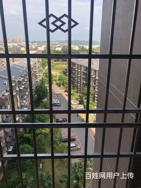 茶花苑1区 普通住宅1厅 毛坯 - 图片 1