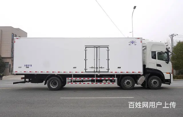 东风天龙KL小三轴9.6米 工厂直销 冷藏车 出售 - 图片 8