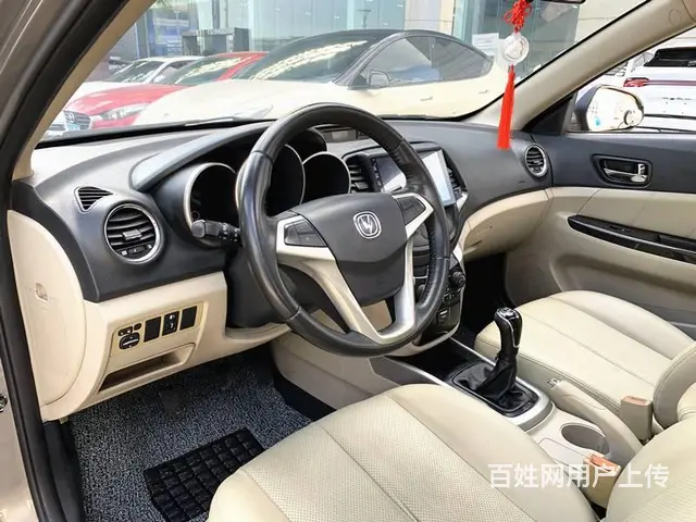 长安 逸动 2013款 1.6 手动 豪华型 - 图片 8