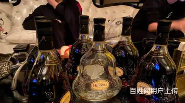 重庆紫荆城夜总会KTV:经理联系方式 - 图片
