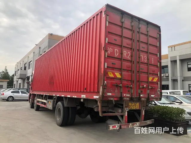 9.6米电飞厢式货车 国5 - 图片 3