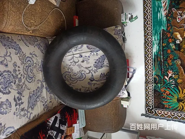 汽车内胎游泳圈 - 图片 1