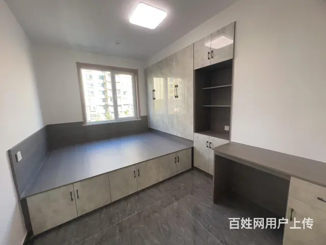 临港 学府水岸 实验学区 全新装修未住人 送储藏室 - 图片 7
