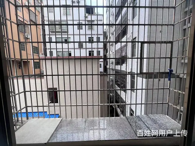 笋盘出售白云区地铁口500米3房1厅精装修南向总价35.8万 - 图片 7