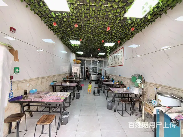 旺铺居）三甲医院正门口门对门餐饮店转让周边无一家铺面转让 - 图片 3