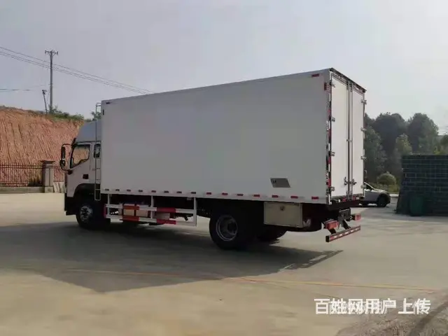 重汽毫翰6米8冷藏车可分期包上户 - 图片 4