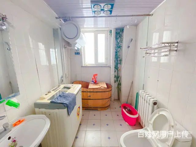 十二中都林二小 步梯四楼 大三居客厅开间5米多 獨家房源 - 图片 3
