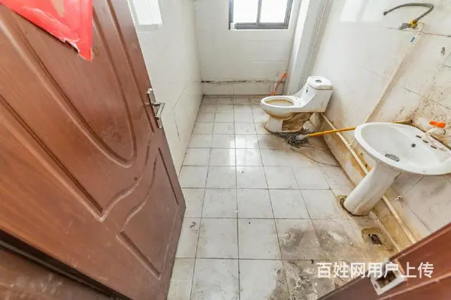 不靠铁路！有钥匙 单价总价低 宜自住 价可谈 天山花园3室 - 图片 6
