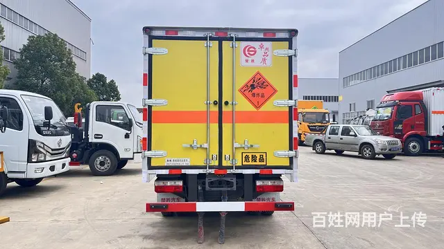 3.7米涂逸汽油版蓝牌9类杂项厢式运输车图片和视频 - 图片 7