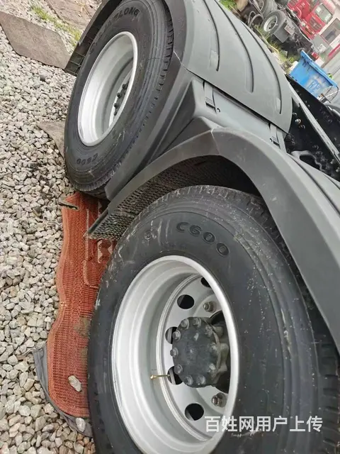 二手解放J7牵引车 550马力 国五 双驱带液缓 - 图片 9