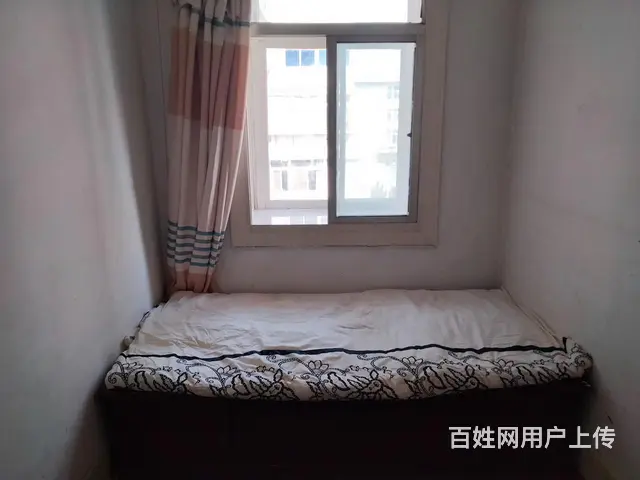 华茂小区口腔医院附近二室一厅4楼出租1300 - 图片 3