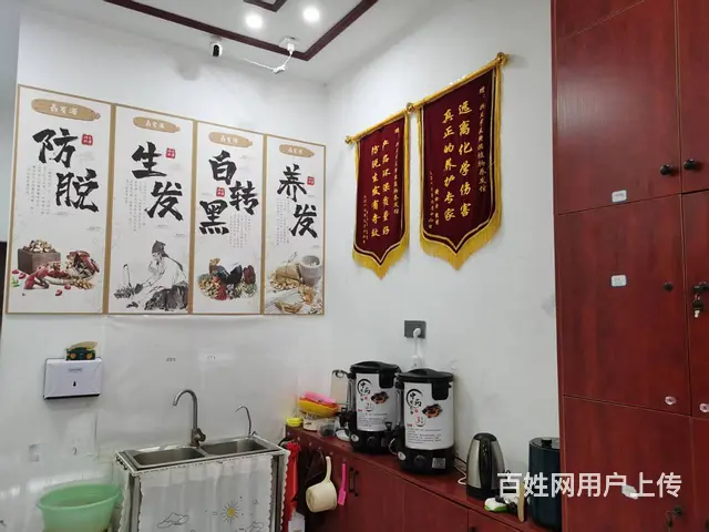店铺位于兴义桔山金州一街，繁华地段，面积192平，上下两层， - 图片 4