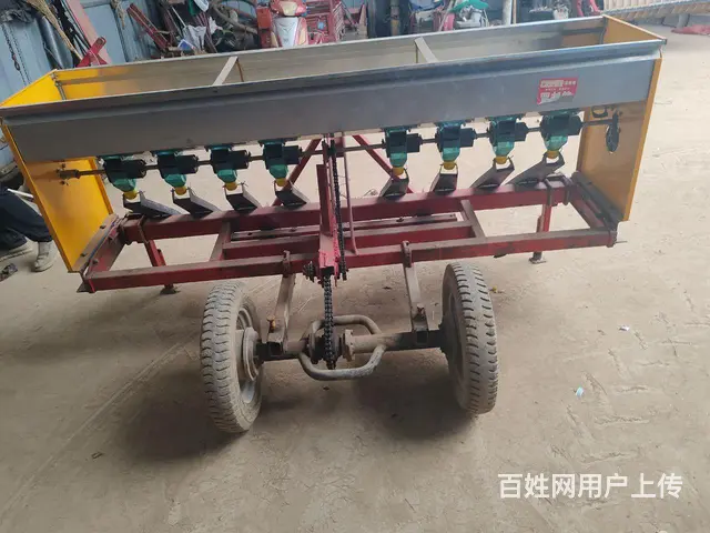全新撒肥料机 - 图片 3