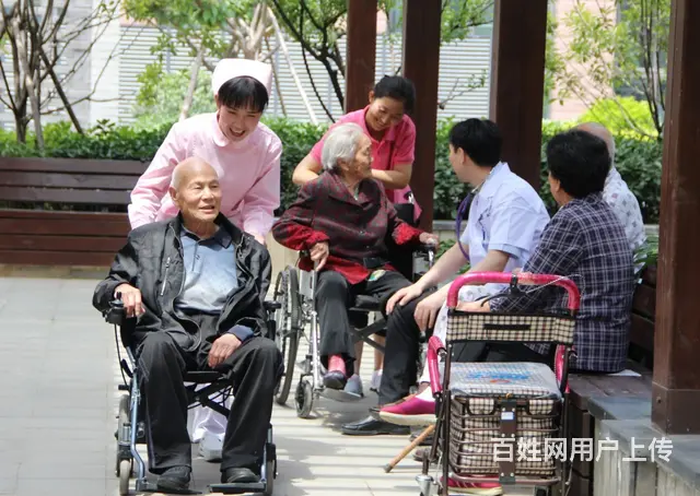 金牌保姆 住家保姆 接送孩子照顾老人 专业医院陪护 - 图片 6