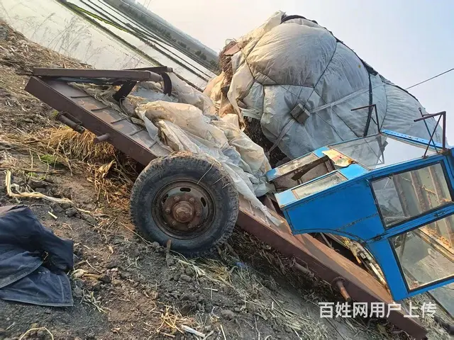 拉收割机拖车 - 图片 1