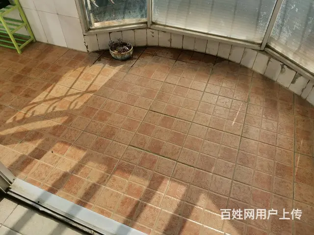 麟秀园 1室1厅1卫带家具出租500元每月 - 图片 6