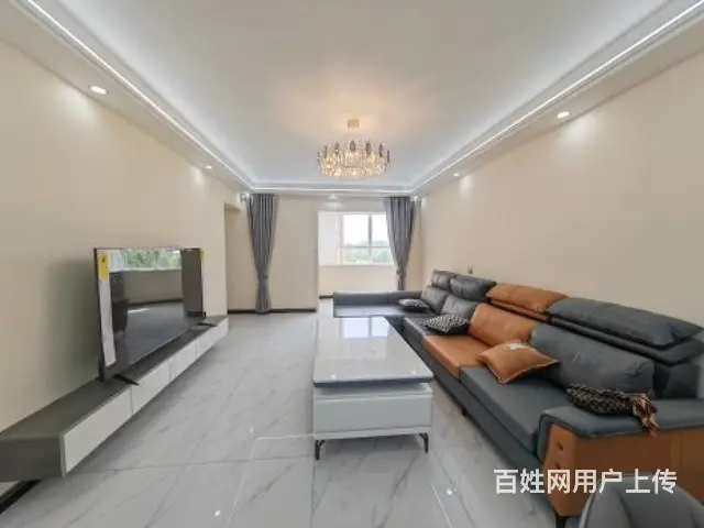 15中旁，目送孩子 ，凤泉河畔西区，精装修三室拎包入住 急卖 - 图片 1