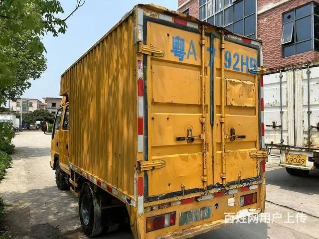 精品2010年7月五十铃双排双轮2米7厢式货车 - 图片 4