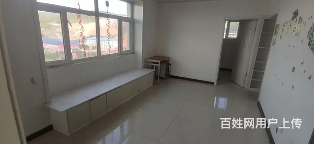 滴道区学校旁楼房出租 - 图片 4