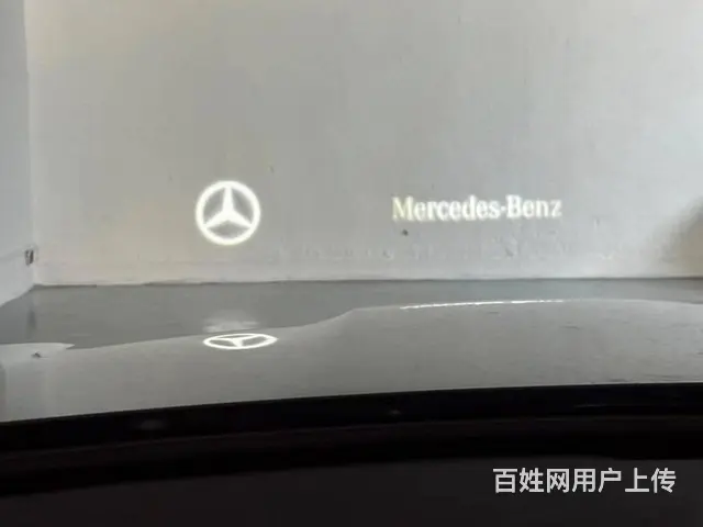 23款24款奔驰GLC升级原厂流星雨数字大灯展示 - 图片 7