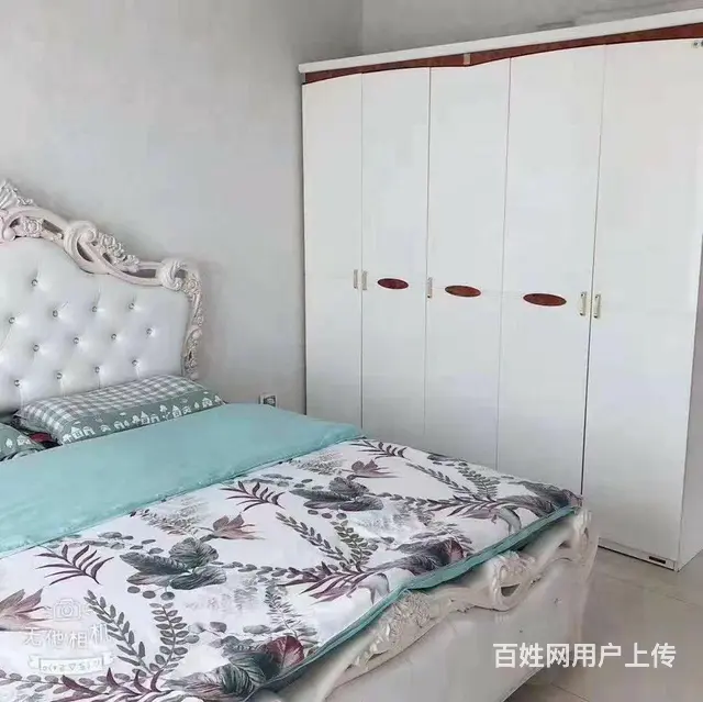 精装房一套位于银达7楼 - 图片 2