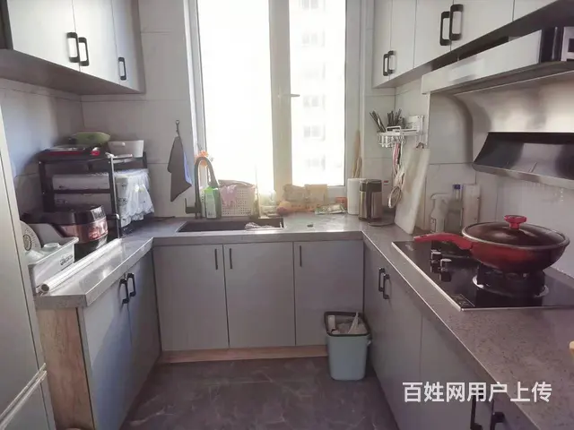 一中凌河湾御景苑7楼91平两室通厅精装修 - 图片 5