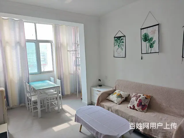繁华地段，交通便利，两室新装修 - 图片 1