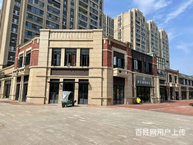 小区大门口，东南北三面朝向，南北通透类独栋花园广场转角商铺 - 图片 9
