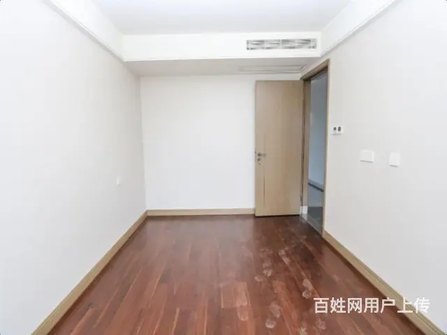 开发区无税多层[1-7层]南125.16平590.00万元 - 图片 3
