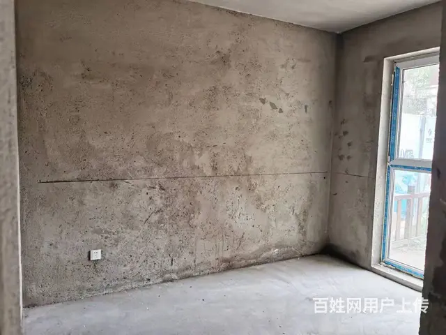 海赋外滩洋房101平1楼带2个院子毛坯房 - 图片 2