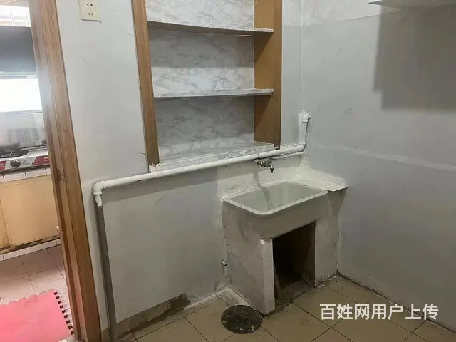八大局自来水公司一楼带院子出租 - 图片 9