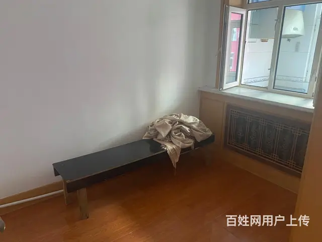 年租+1000押金 - 图片 4