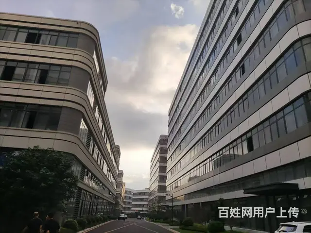 低价出租南安石井镇联东U谷花园式标准厂房 - 图片 2
