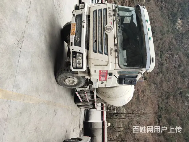 陕汽德龙 水泥罐车 国4 - 图片 1