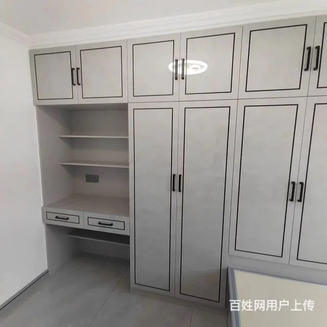 新市医院附近步梯5楼，精装修， - 图片 1