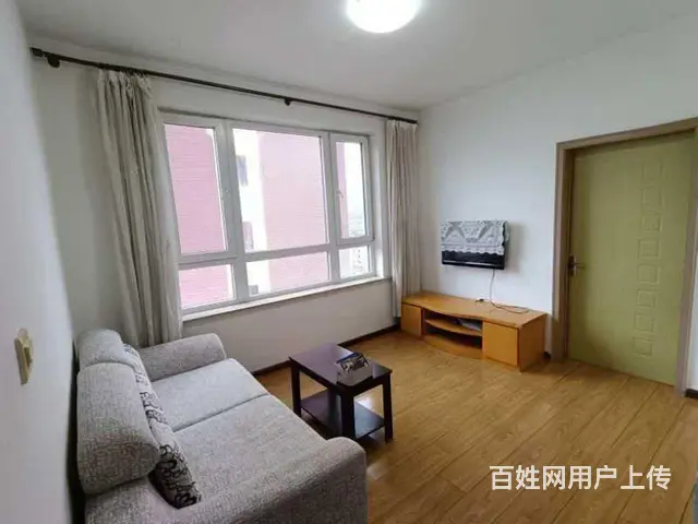 凌凤馨苑   一高旁 电梯12楼69平 东明厅格局 两室一厅 - 图片 1