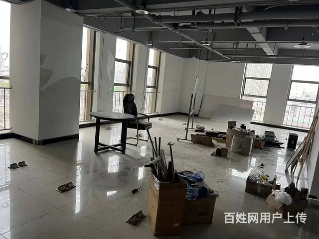 世界贸易中心180平精装办公房   西北角位置 - 图片 1