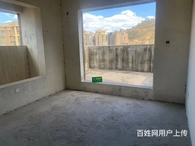各自付税，看房方便，房主急售阳城龙庭精装5室3厅3卫 - 图片 12